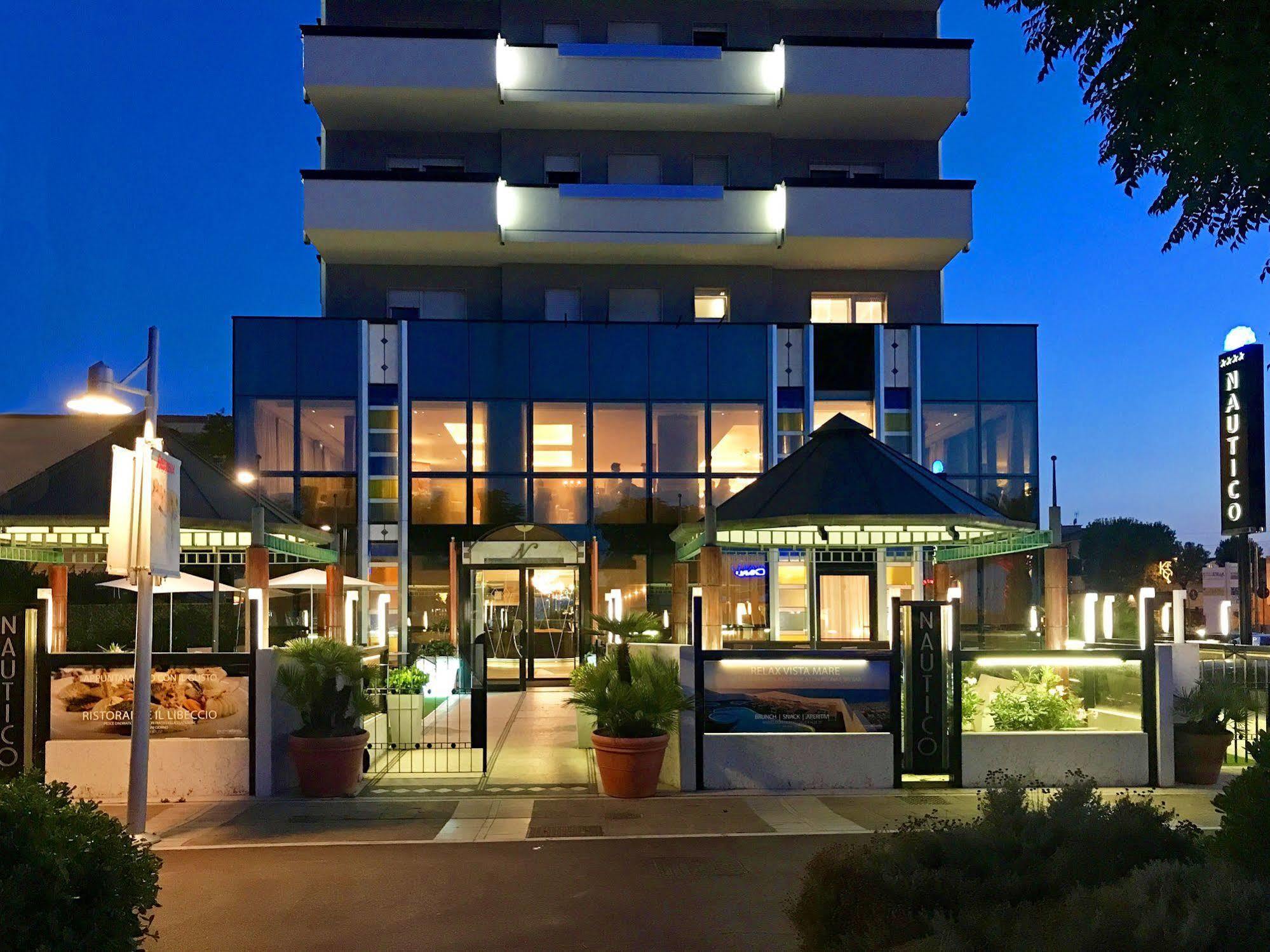 Hotel Nautico 4*