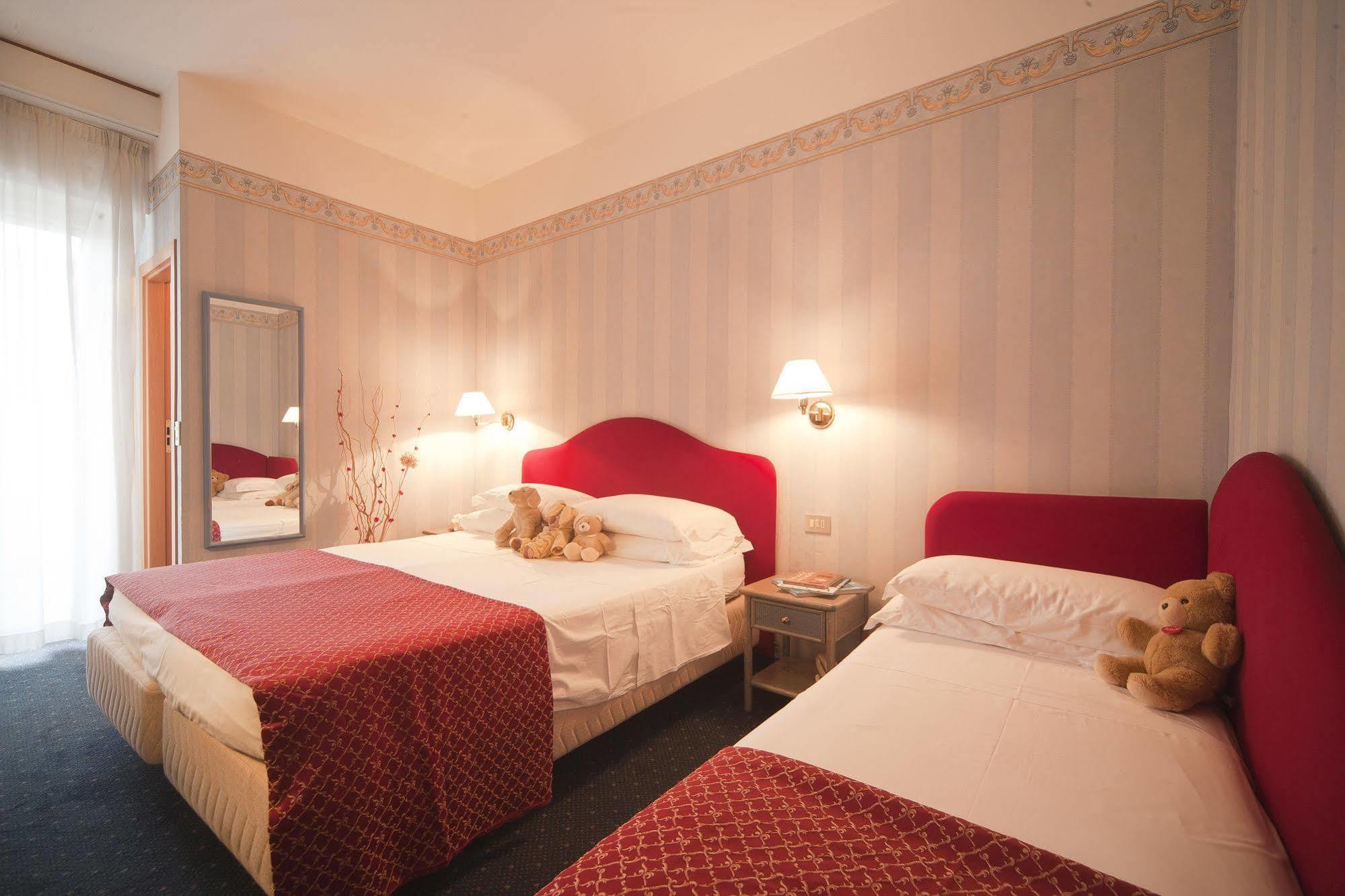Hotel Adlon - Fronte Mare