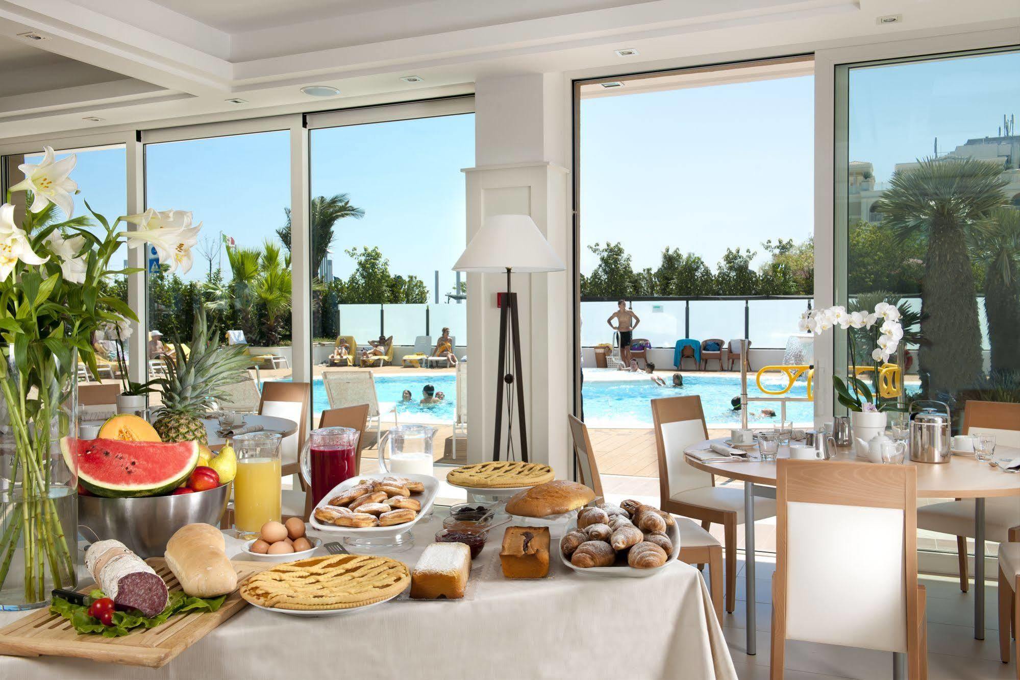 Ambasciatori 4* Riccione