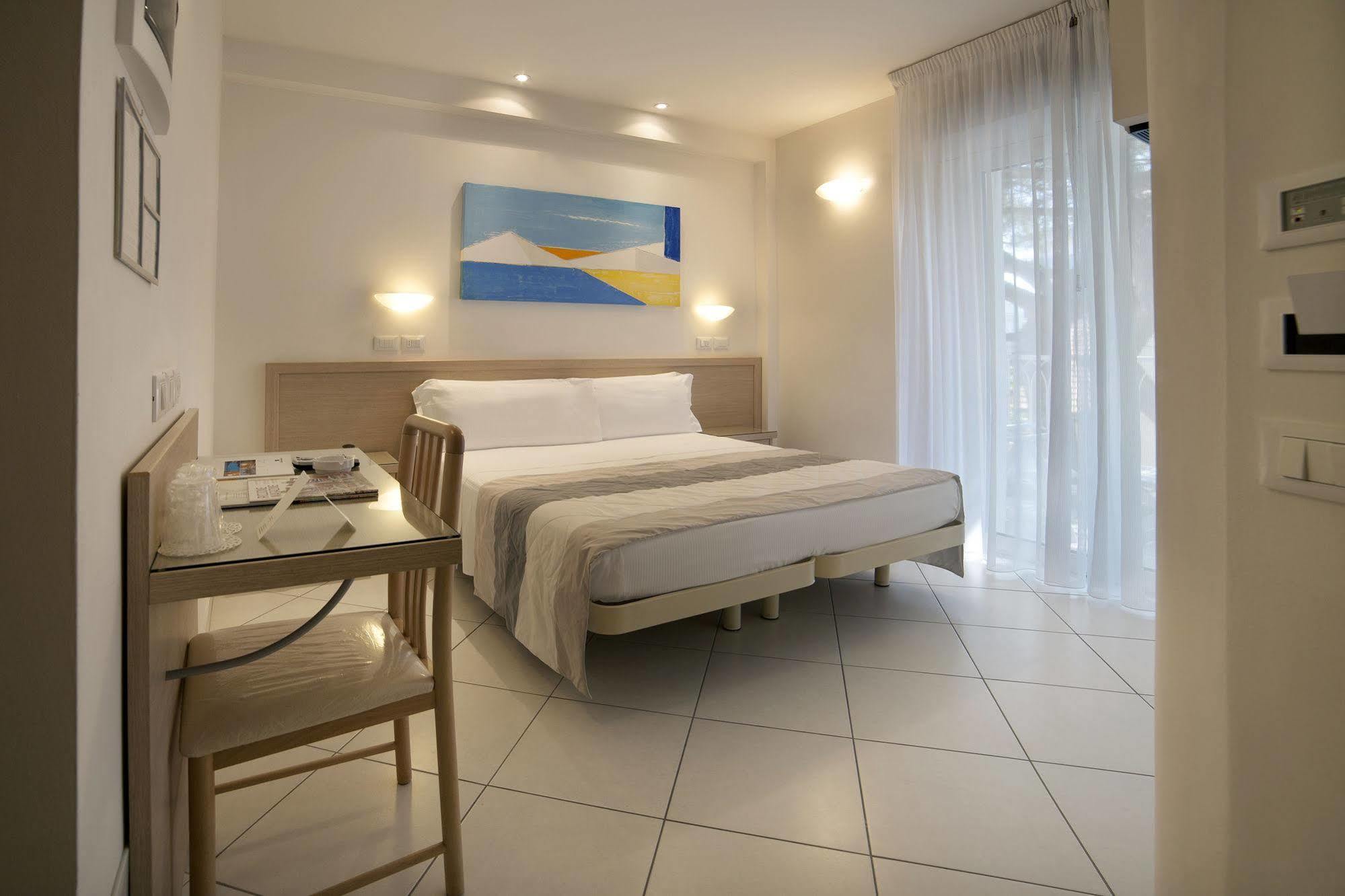 Gala Hotel