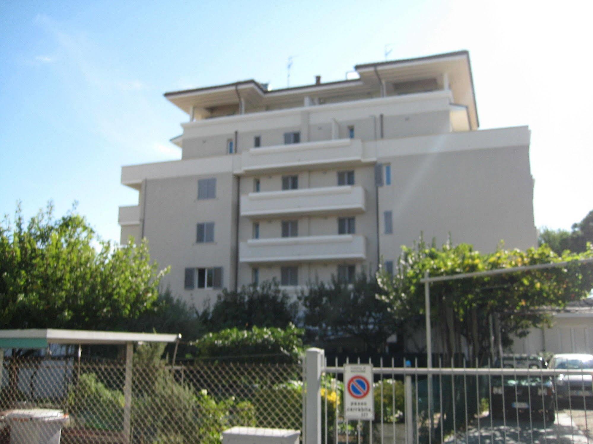 Aparthotel Alba Riccione