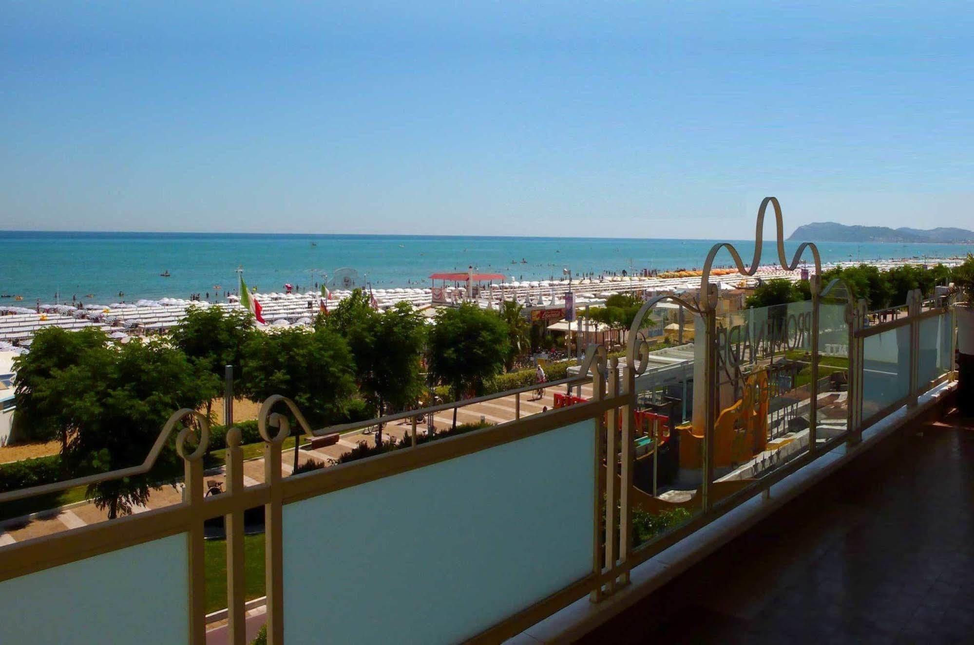 Hotel The Promenade Luxury Wellness