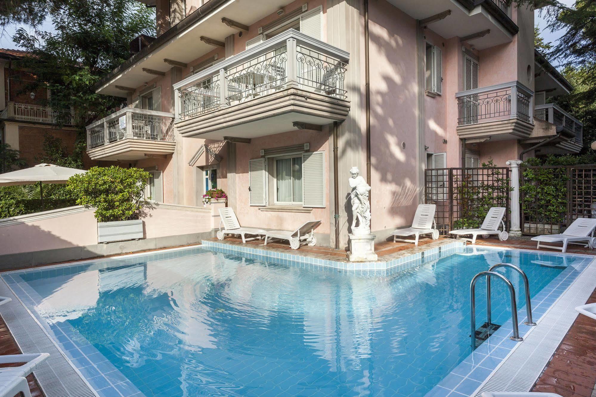 Aparthotel Residenza Lidia 2*