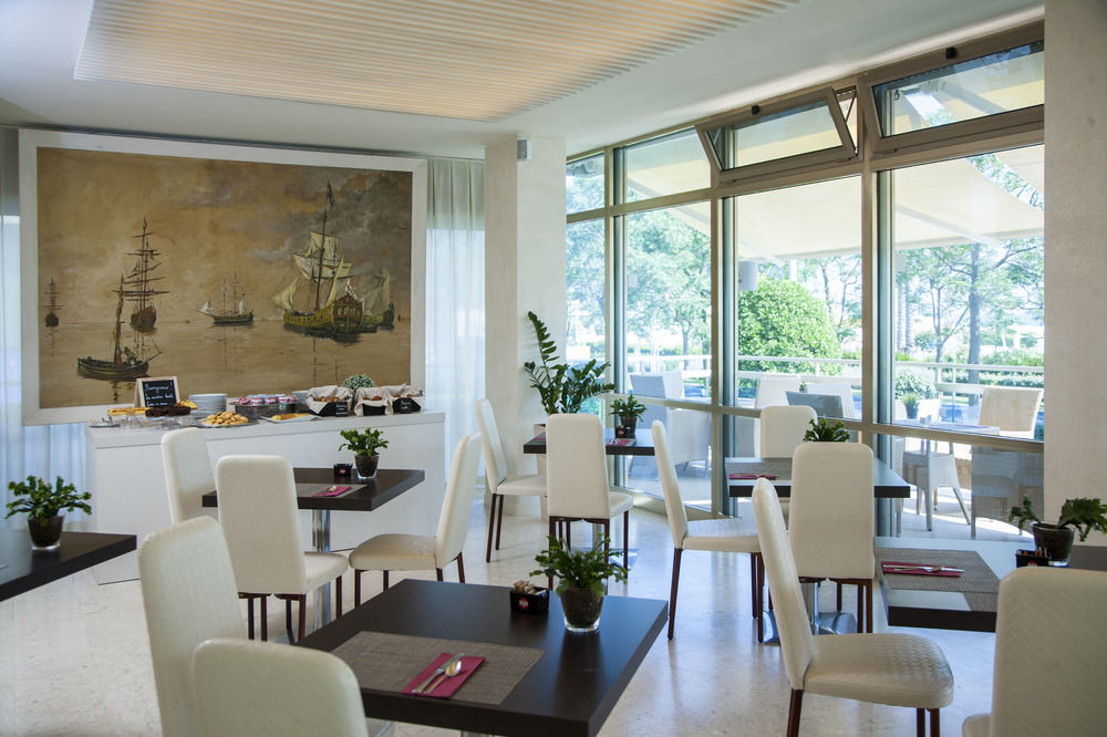 Mon Cheri Hotel 3*