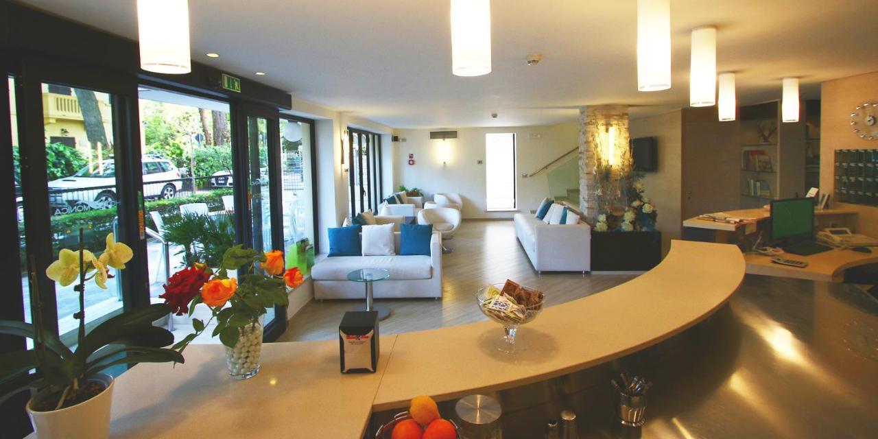 Hotel Monica 2*