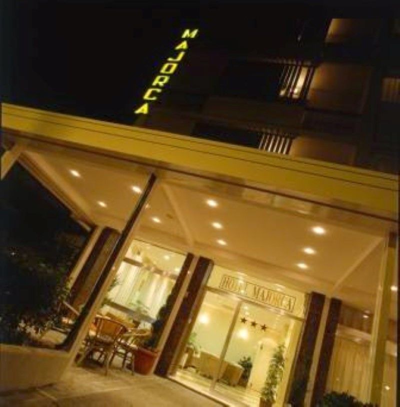 Majorca Con Uso Piscina Hotel 3*