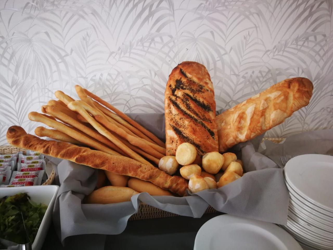 Ermeti Brunch 3*