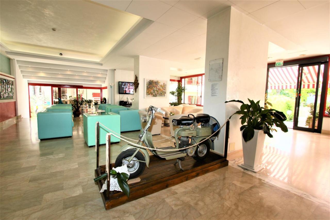 Hotel De Amicis Riccione