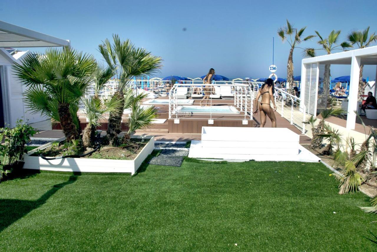 Marzia Con Piscina 3* Riccione