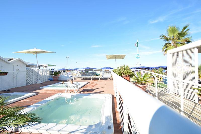 - Enjoy Your Summer -beach Village Incluso Riccione