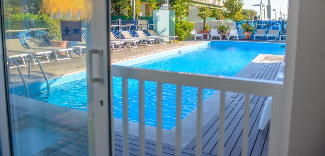 Giulietta Hotel 3*