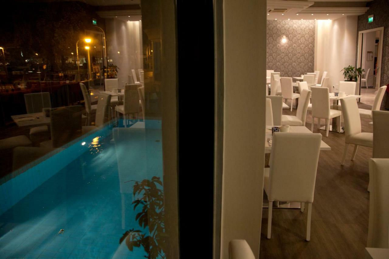 Montecarlo - Vista Mare Con Area Fitness Hotel 3*