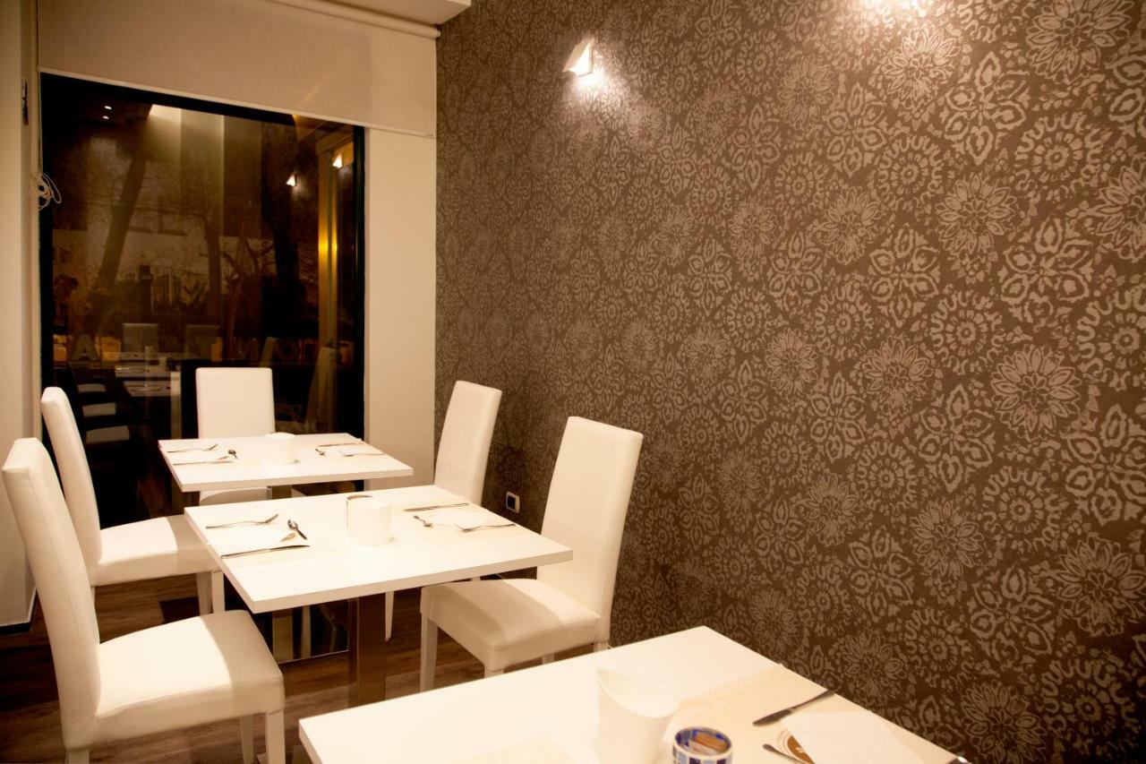 Montecarlo - Vista Mare Con Area Fitness 3*