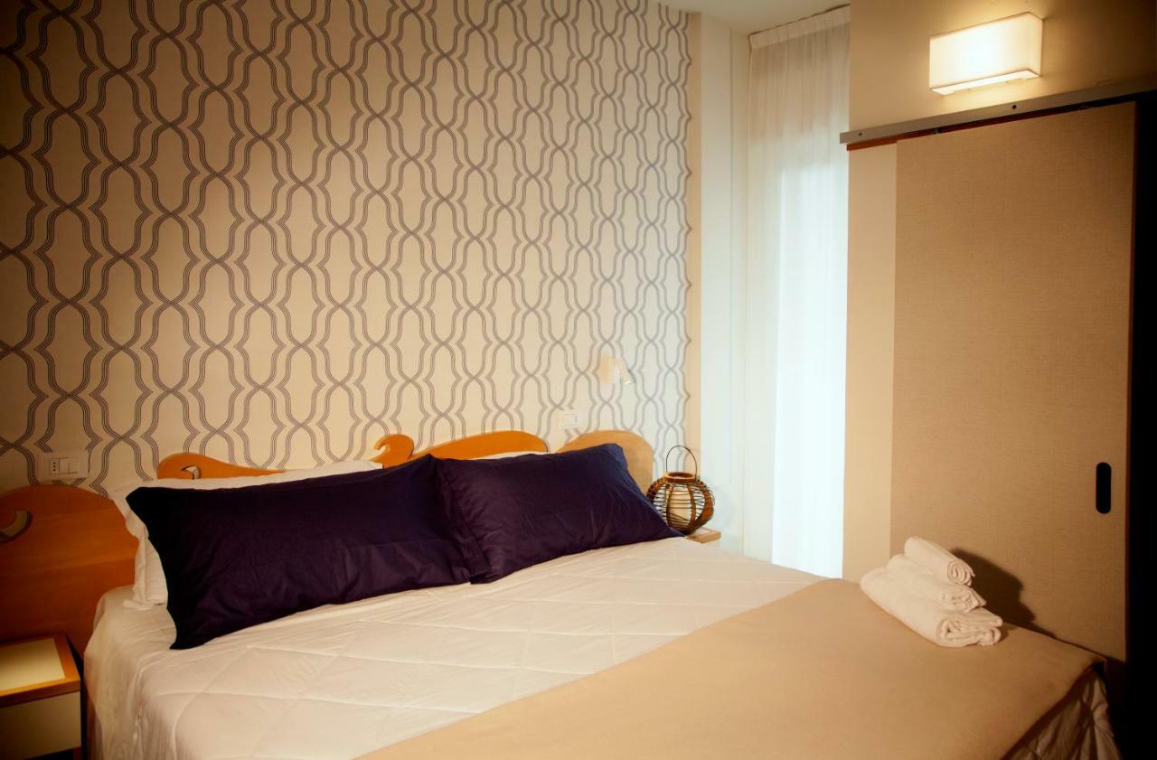 Montecarlo - Vista Mare Con Area Fitness Hotel 3*