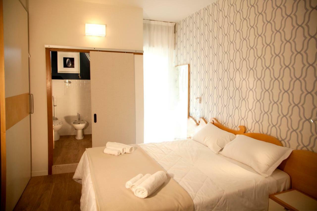 Montecarlo - Vista Mare Con Area Fitness Riccione