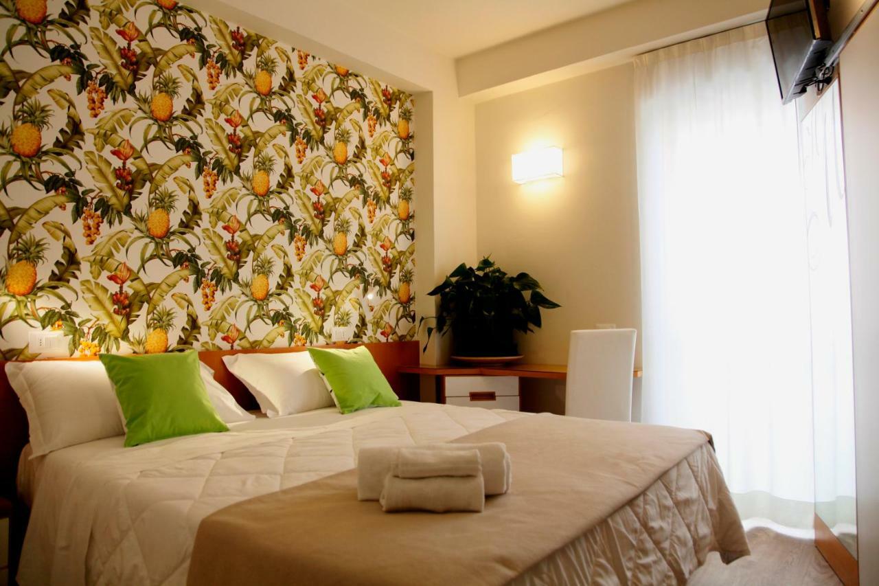 Montecarlo - Vista Mare Con Area Fitness Riccione