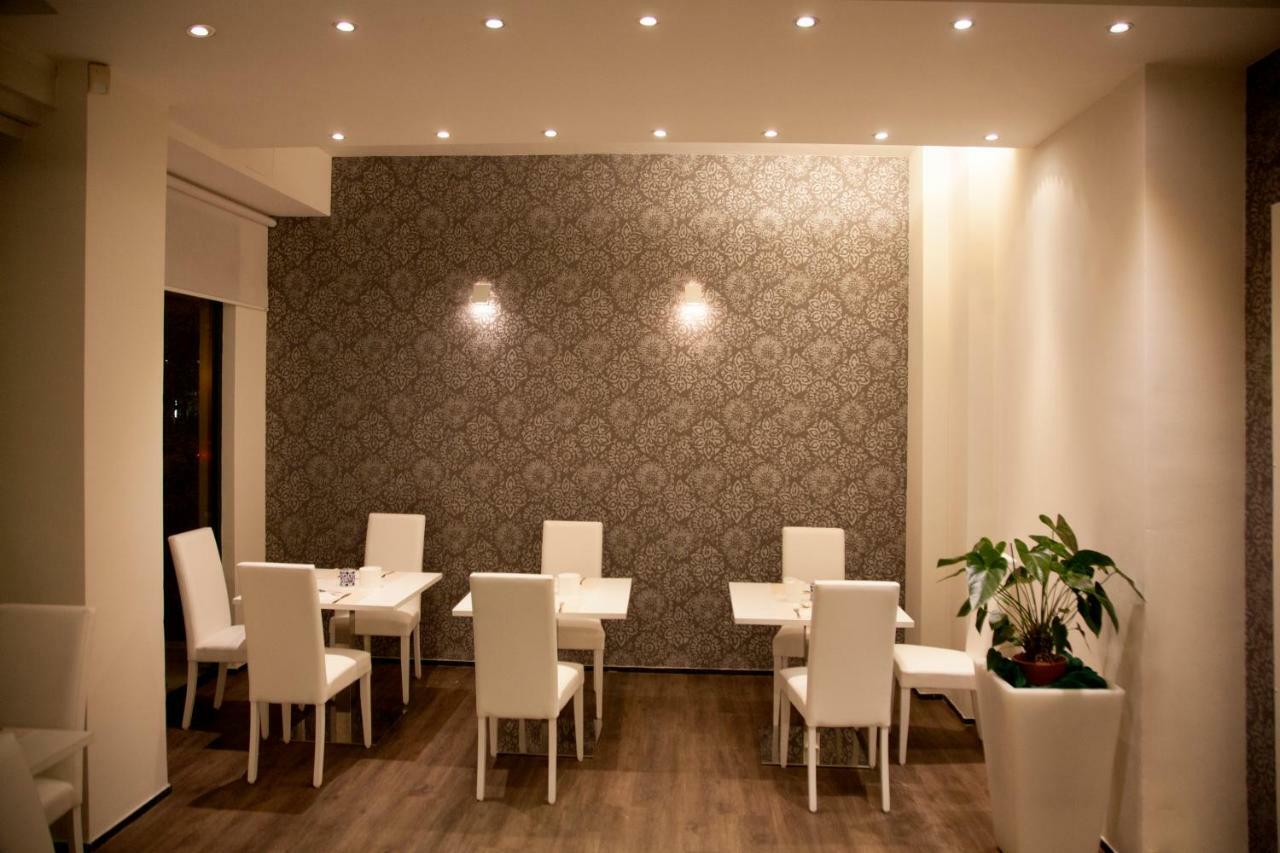 Montecarlo - Vista Mare Con Area Fitness