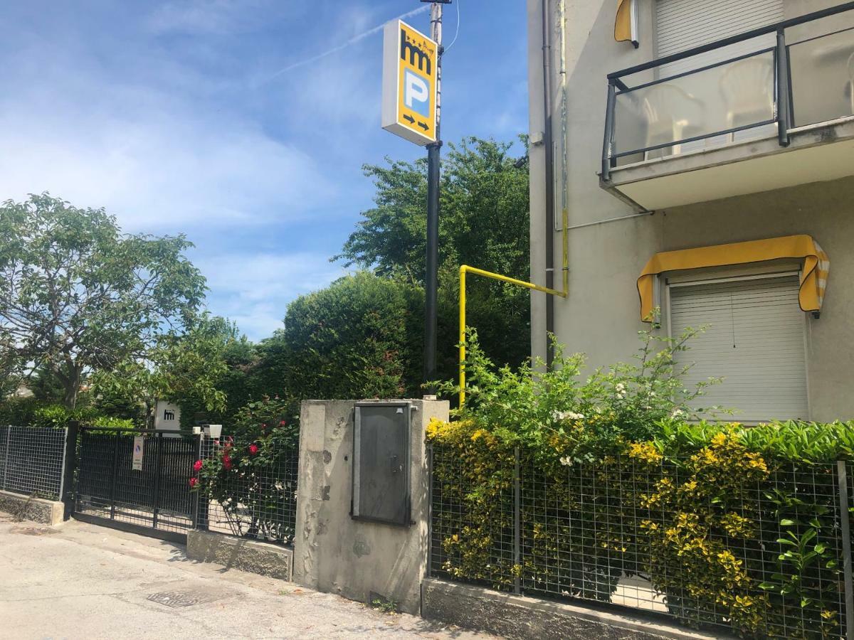 Hotel Marzia Con Piscina Riccione