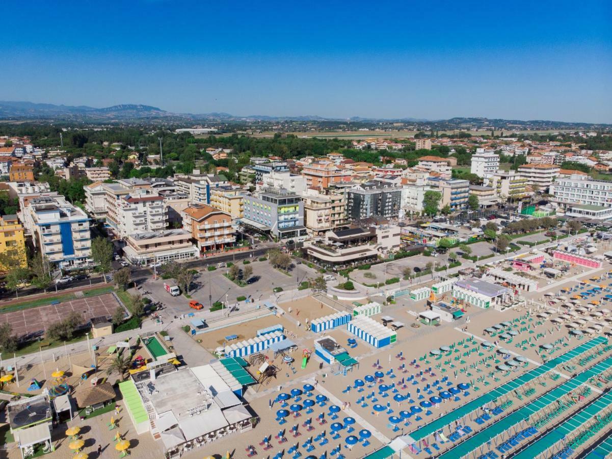 Adelphi 3* Riccione