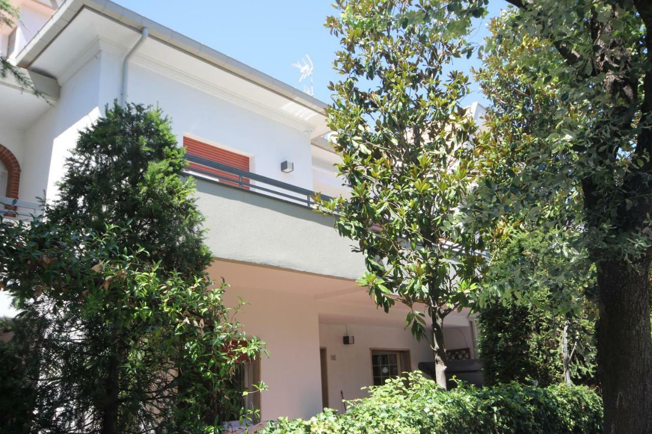 Villa Savina Appartamenti * Riccione