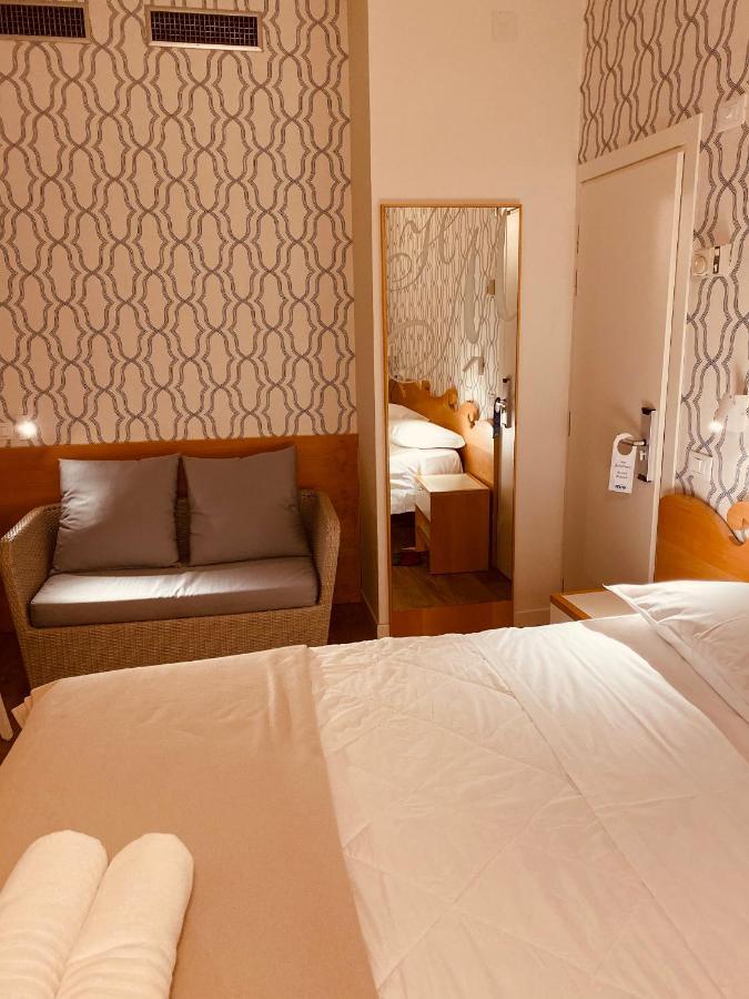 Hotel Montecarlo - Vista Mare Con Area Fitness Riccione