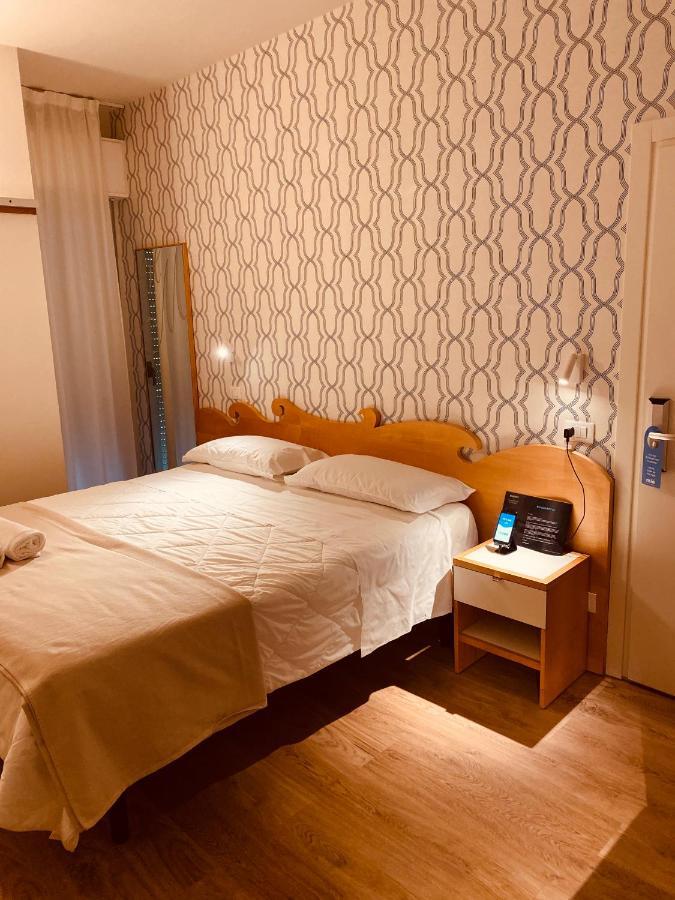 Hotel Montecarlo - Vista Mare Con Area Fitness