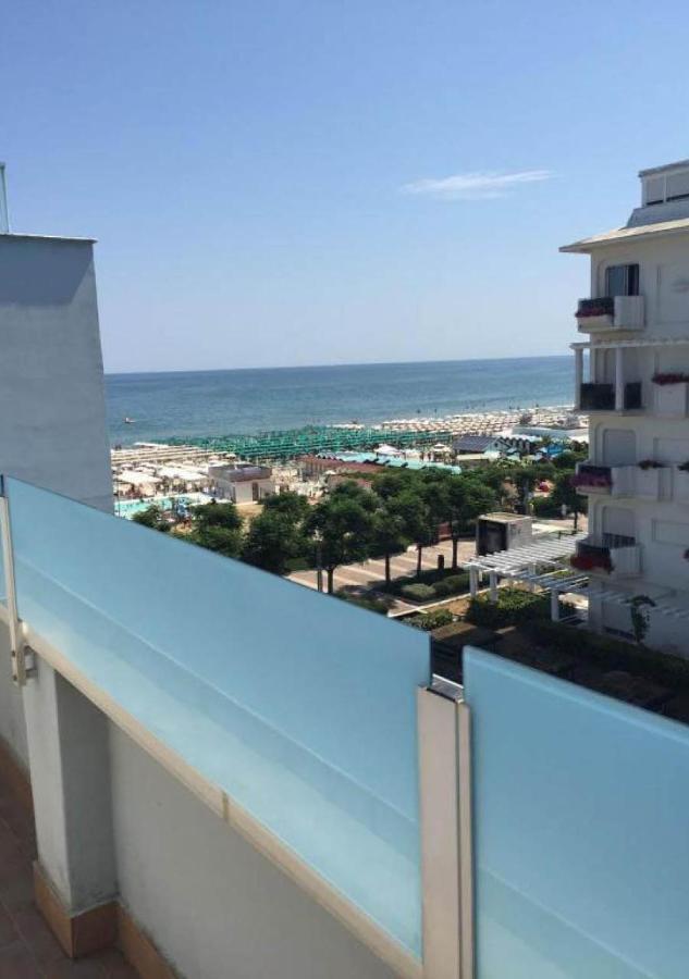 Mon Cheri 3* Riccione