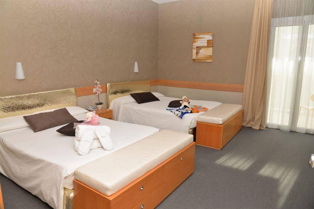Fedora Hotel 3*