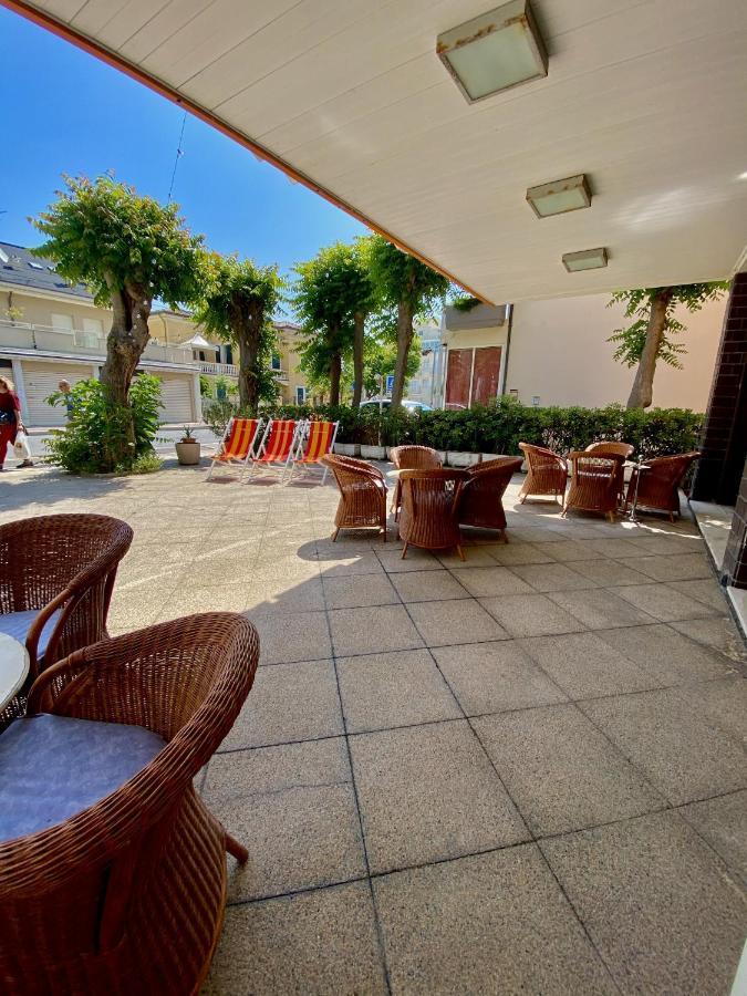 Avana Fronte Mare Hotel Riccione