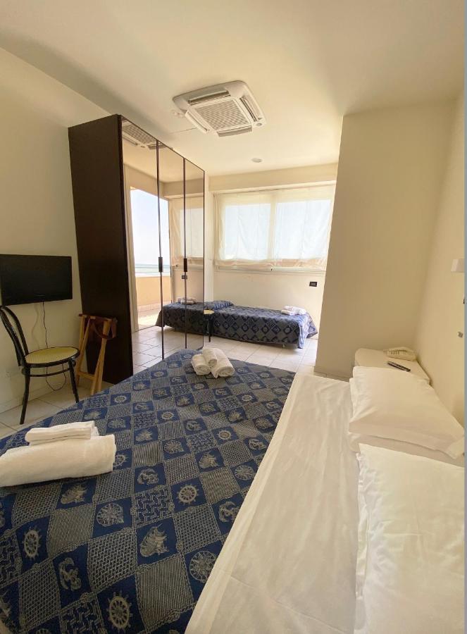 Hotel Avana Fronte Mare Riccione