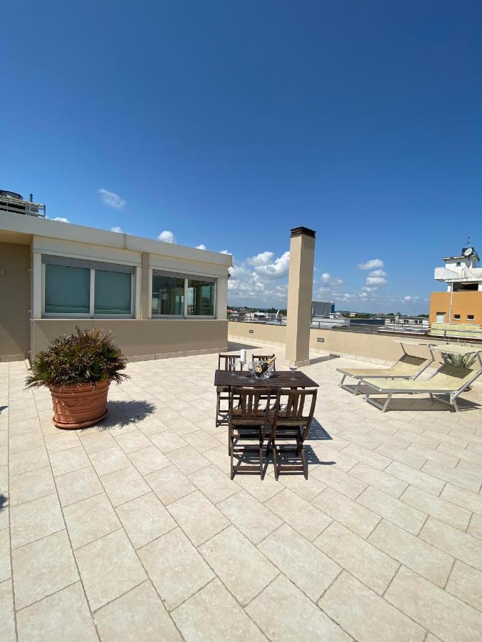 Avana Fronte Mare Riccione