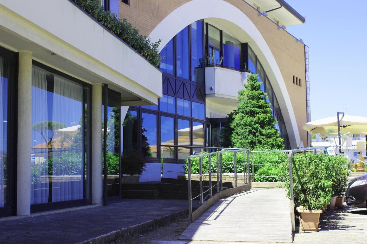 Hotel Ombra *