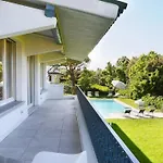 Villa Sarah 10&2