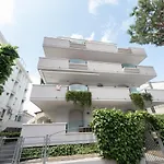 Loggia Megamare Suite