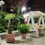 Hotel Villa Platani