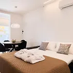Luxury Home Ceccarini - Lungomare Con Parcheggio Privato