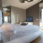 The One Hotel - Designed For Adults - Pet Lovers