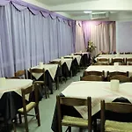Hotel Midi