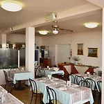 Hotel Pupa