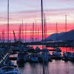 Hotel Fucsia