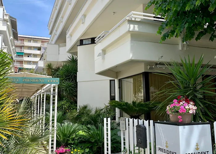 Hotel President - Vintage Hotel in centro