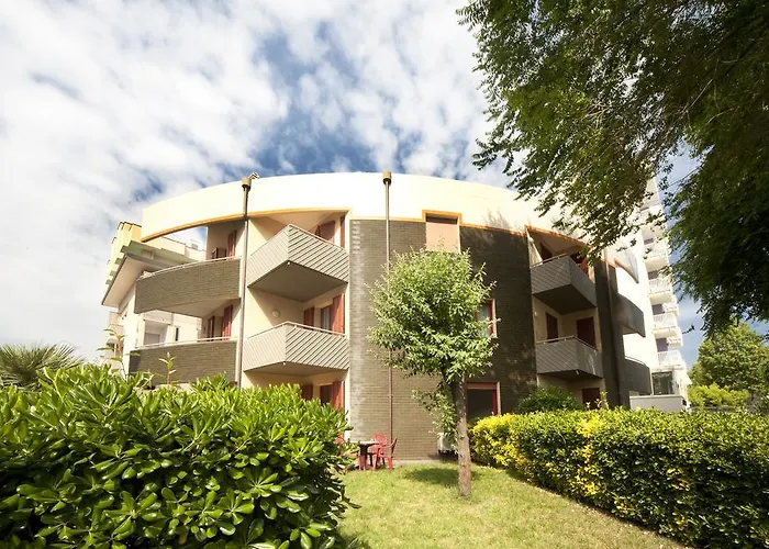 Aris Residence