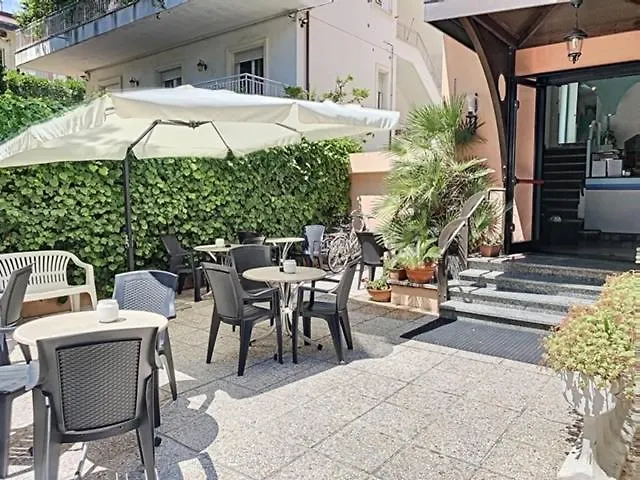 Hotel Iride Suite, Breakfast&Brunch - ideale per famiglie e coppie