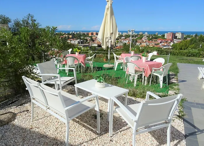B&B Ca Bianca Ventisette Riccione