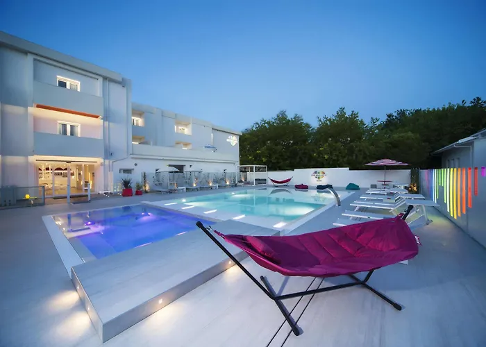 Love Boat Hotel - The Original