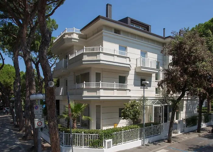 White Suite Riccione