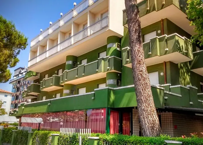 Hotel Etna