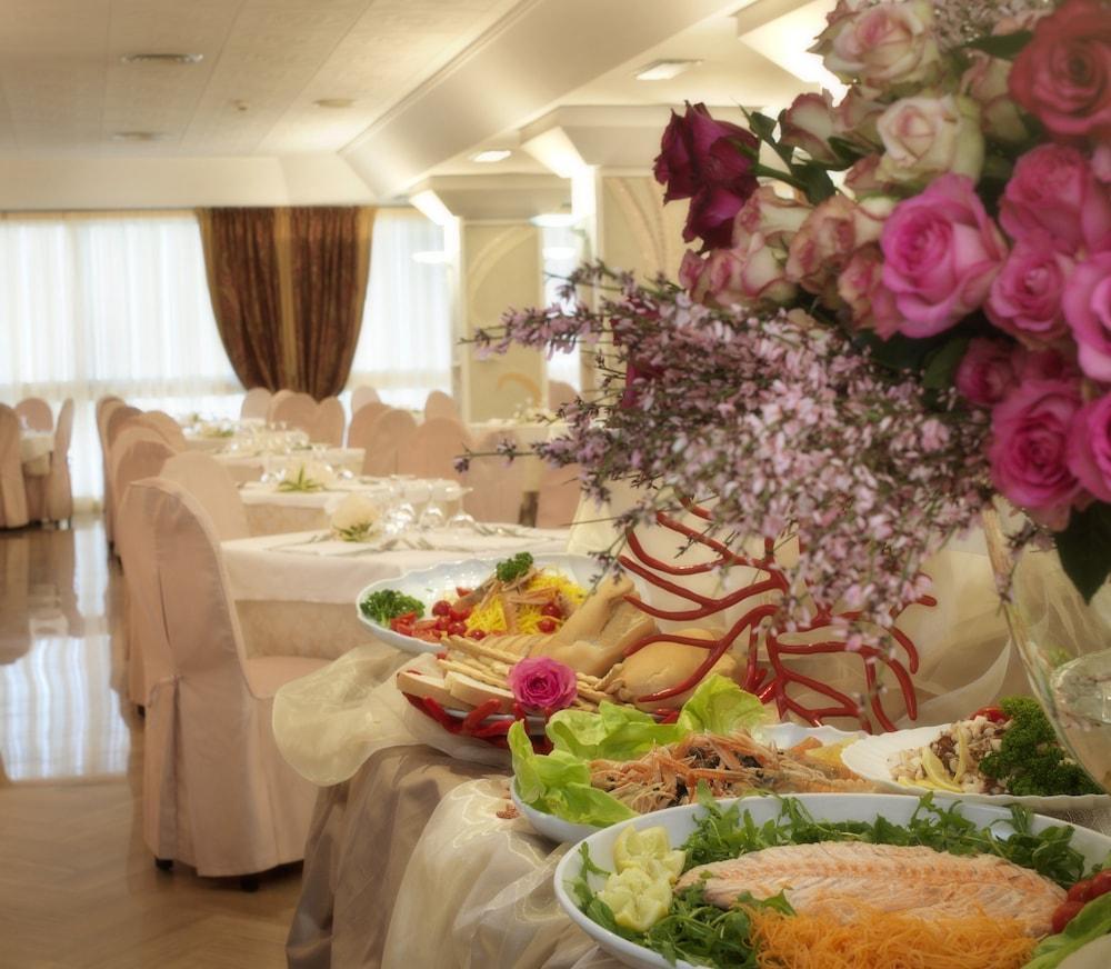 Hotel Feldberg Riccione