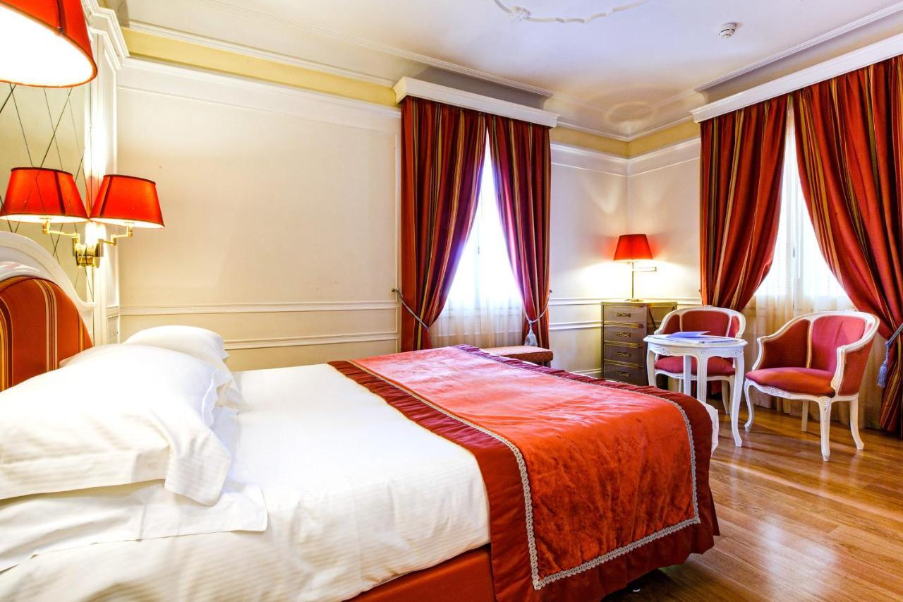 Hotel Grand Des Bains Riccione