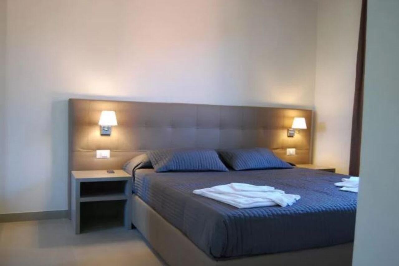 Residenze Al Colle Dei Pini Aparthotel